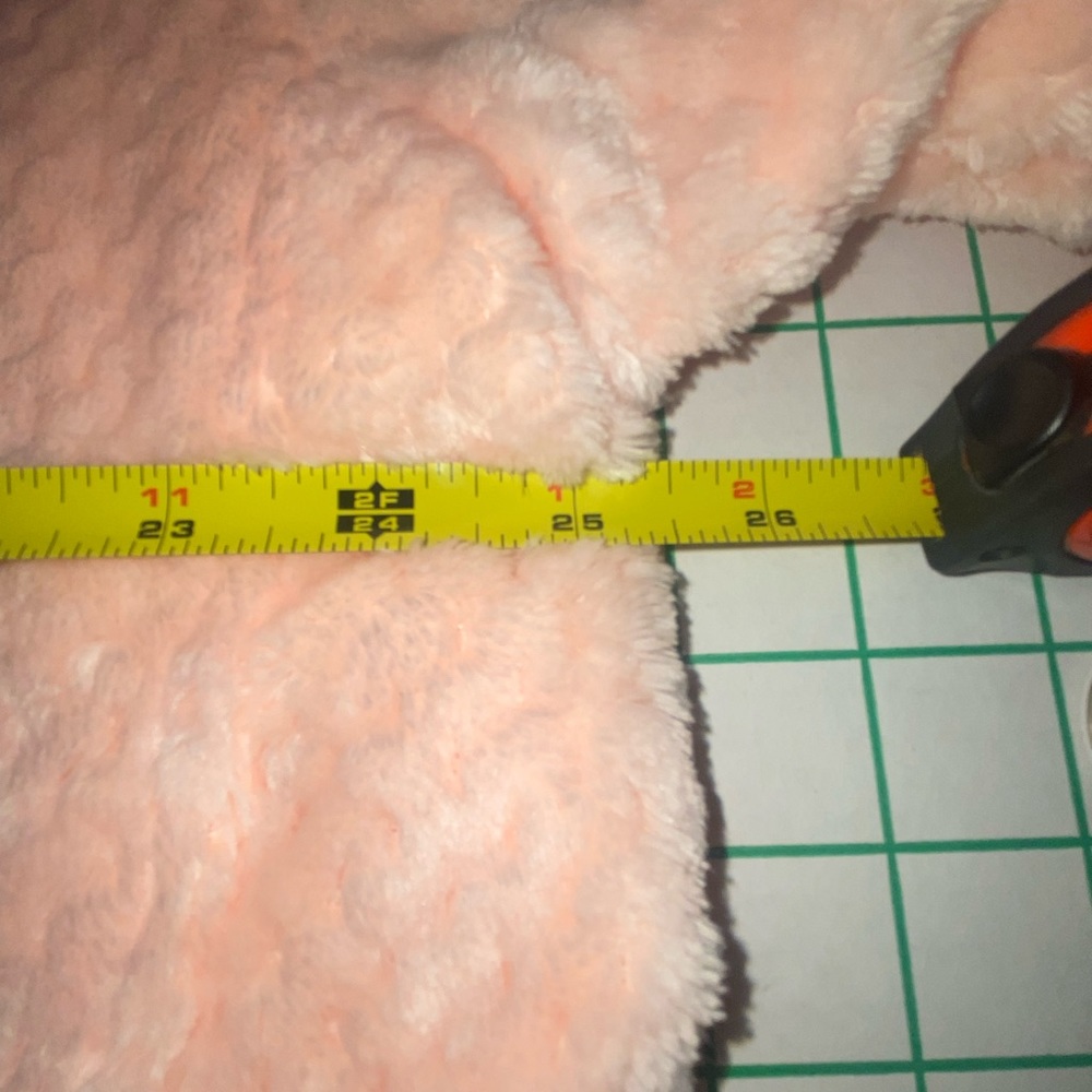 Columbia Jacket NWT, in a very cuddly fleece in a soft peach color. Size 2X. - Picture 4 of 12